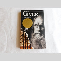 The Giver by Lois Lowry (PB, 2002) | Books & More Bookstore